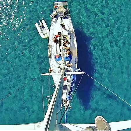 Båthotell Hydra Lido di Ostia